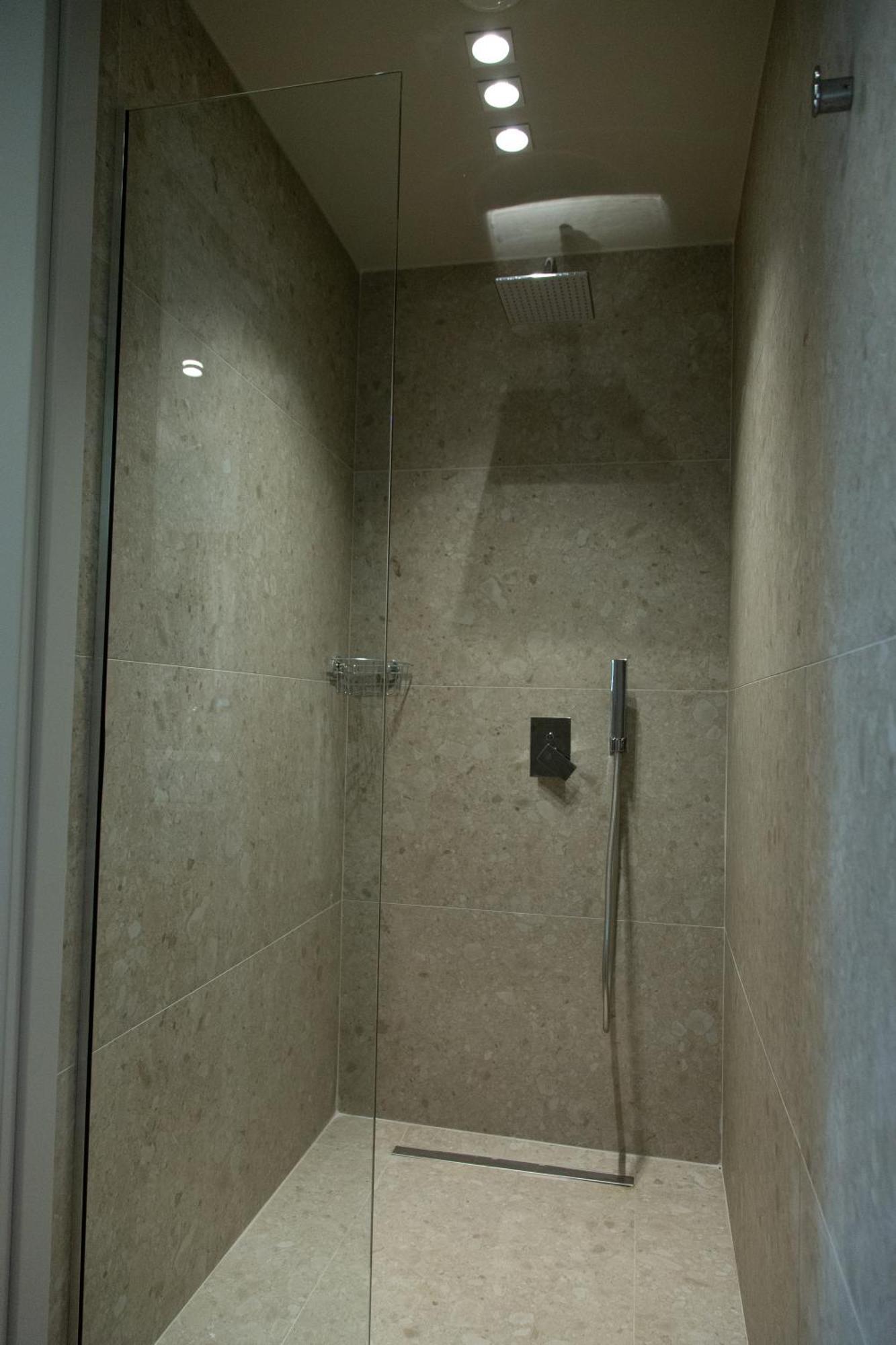 Νεακιτοσ Luxury Apartments Nikiti  Exterior photo